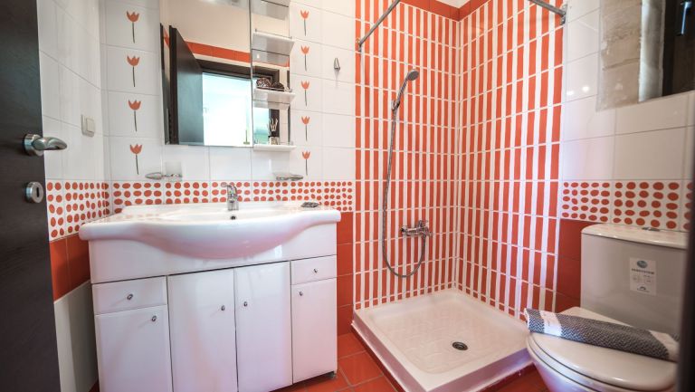 Villa 1 inside aspect