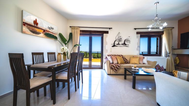 Villa 2 inside aspect