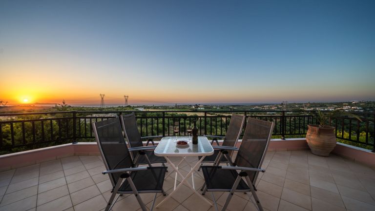 Villa 2 outside aspect